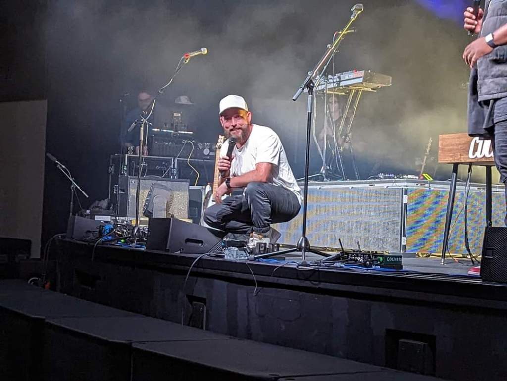 WE ARE MESSENGERS AND COCHREN & CO ROCK THE NIGHT IN&nbsp;ELKHORN