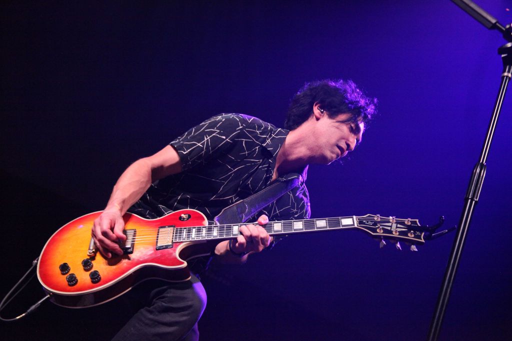 SANCTUS REAL BRINGS FANS OF ALL AGES TO ELKHORN FOR A NIGHT OF&nbsp;WORSHIP